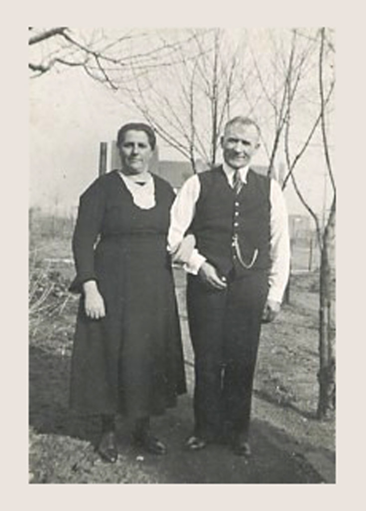 1943 - Oma & Opa Janssen in Geleen