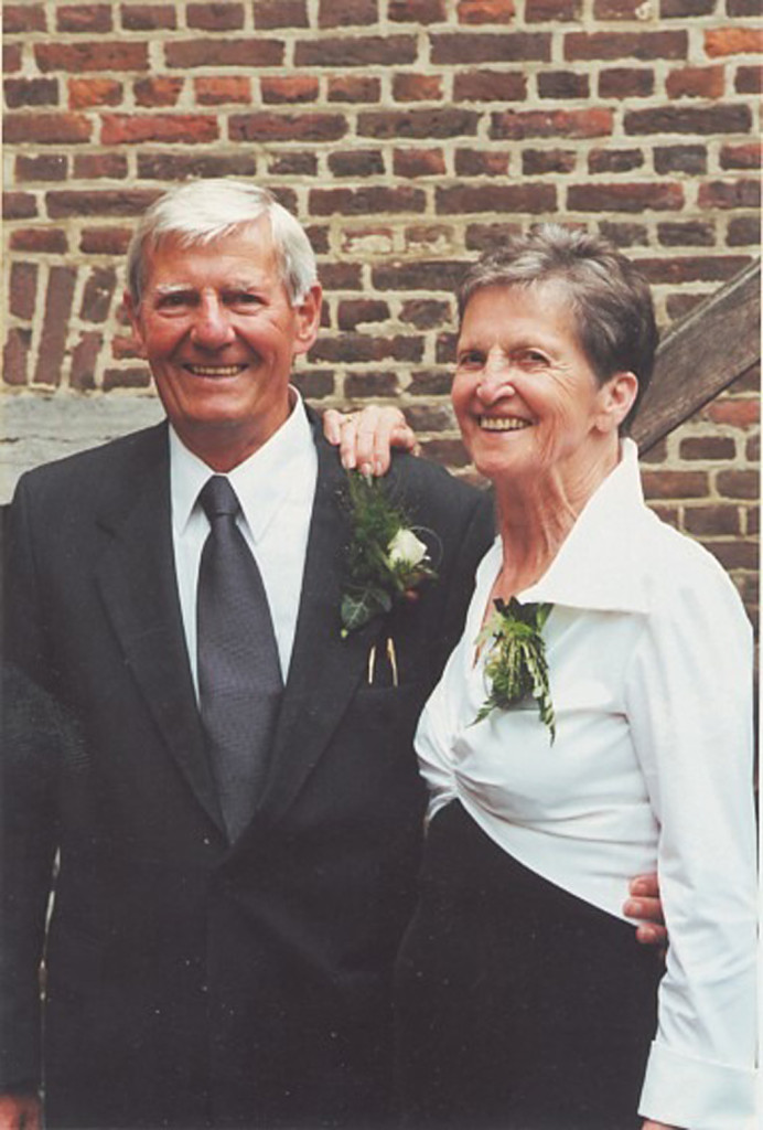 2000 - 8 August - Willem & Mariet Janssen on their 50th Anniversary